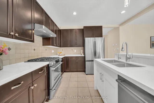 Additional image 13 of 437 Zeller Dr