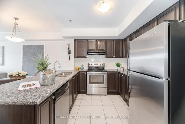 Additional image 9 of 60 Baycliffe Cres Unit 301