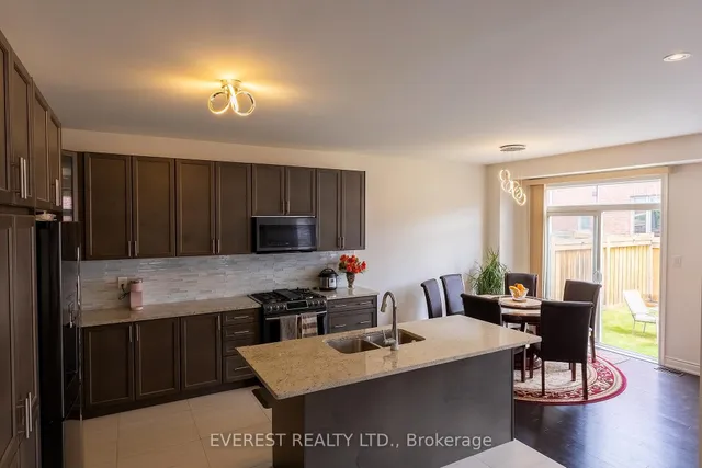 Additional image 12 of 17 Elysian Field Circ