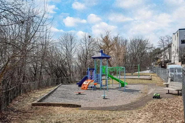 Additional image 34 of 1066 FALGARWOOD Dr Unit 165