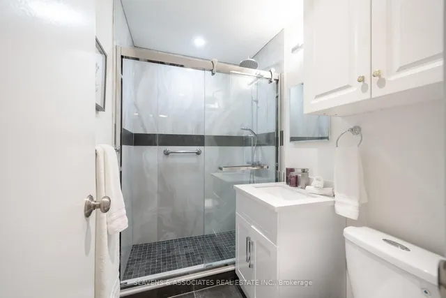 Additional image 17 of 132 Stillwater Cres