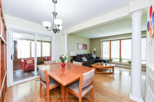 Additional image 24 of 135 Folkstone Cres