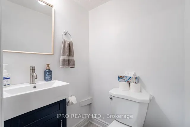 Additional image 11 of 258 Royal Salisbury Way