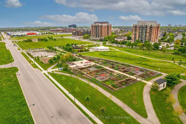 Additional image 40 of 35 Hays Blvd Unit 11