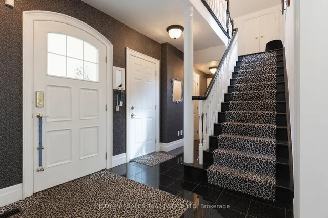 Additional image 33 of 36 Cayley St