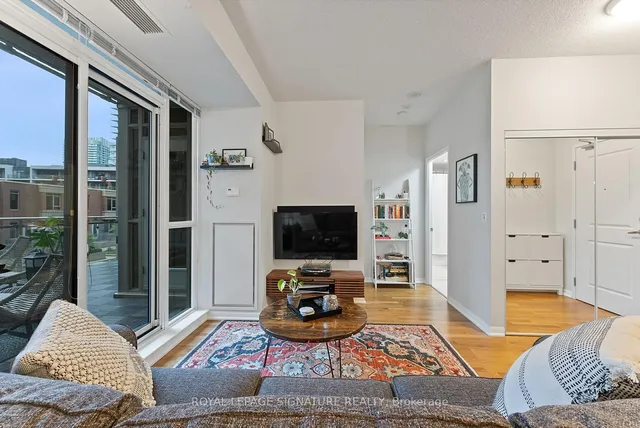 Additional image 3 of 628 Fleet St Unit 316