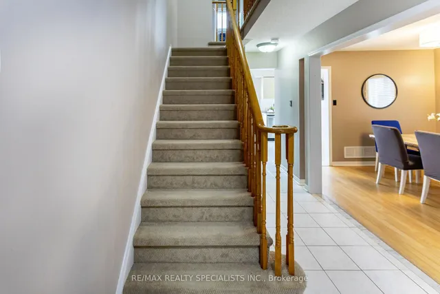 Additional image 19 of 74 Sahara Tr