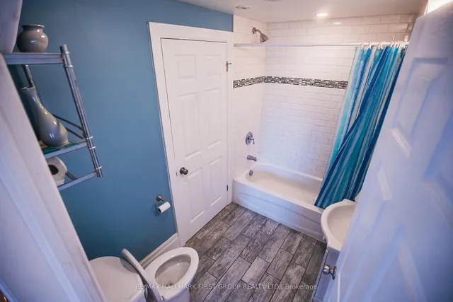 Additional image 9 of 57 Wendell Ave