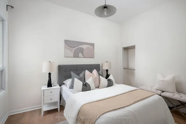 Additional image 15 of 136 Montrose Ave