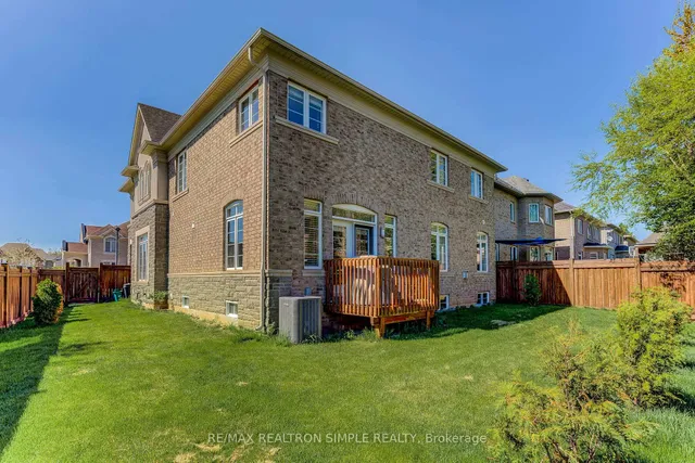 Additional image 48 of 574 North Park Blvd