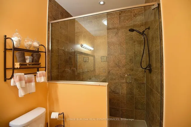 Additional image 22 of 11 Ecker Lane