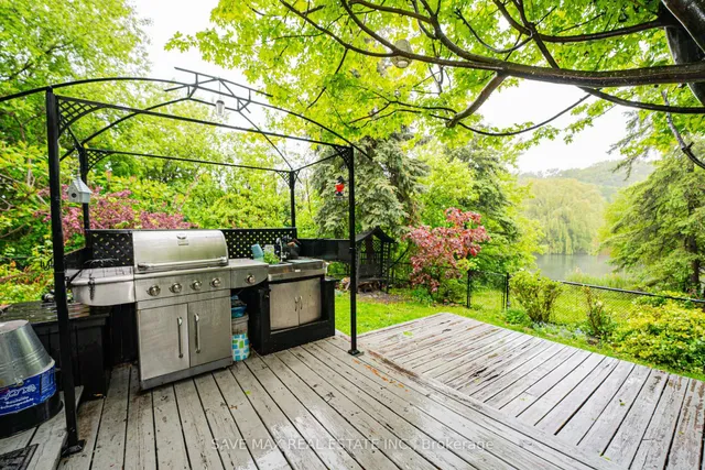 Additional image 40 of 62 Laurelcrest St