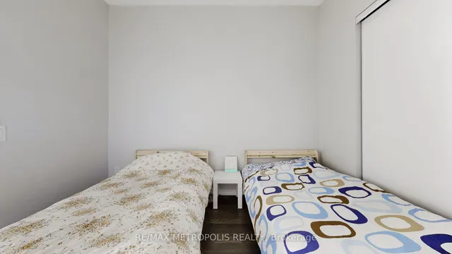 Additional image 23 of 105 The Queensway N/A Unit 2612