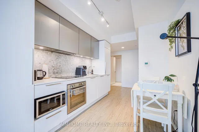 Additional image 10 of 85 Wood St Unit 4105