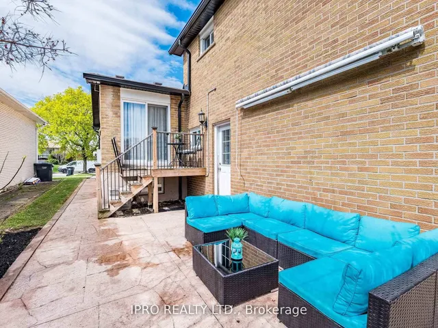 Additional image 42 of 3525 Burningelm Cres