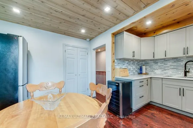 Additional image 21 of 1425 Lansdowne Ave