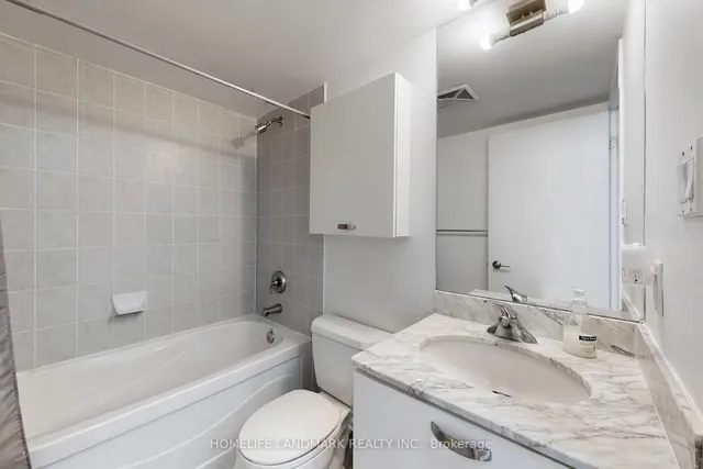 Additional image 20 of 38 Grenville St Unit 808