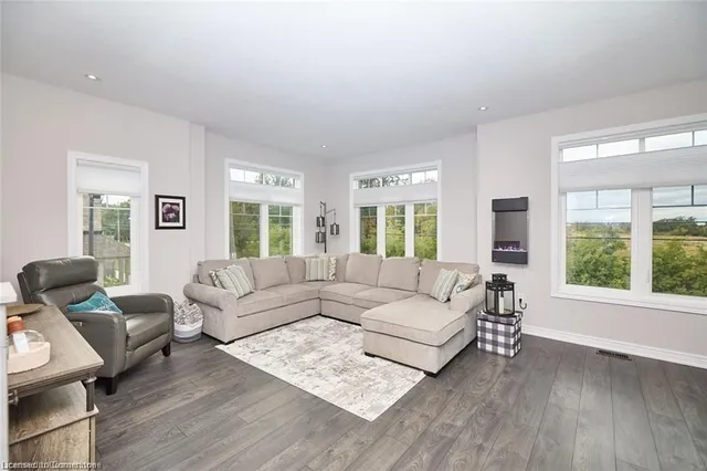 Additional image 29 of 288 Glover Rd Unit 1