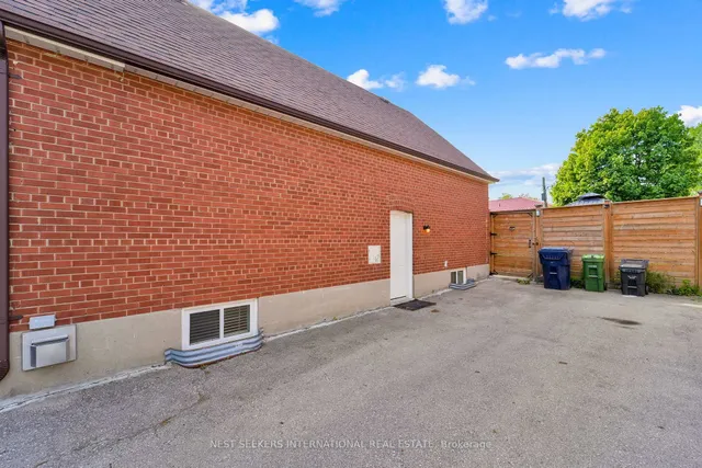 Additional image 36 of 42 Fordwich Cres