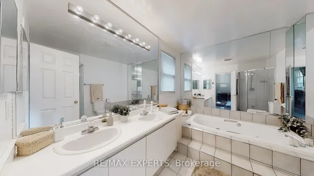 Additional image 22 of 43 Tamarack Circ