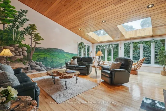 Additional image 9 of 5590 STEELES Ave