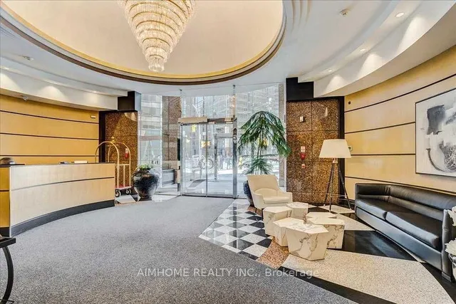 Additional image 22 of 33 University Ave Unit 207