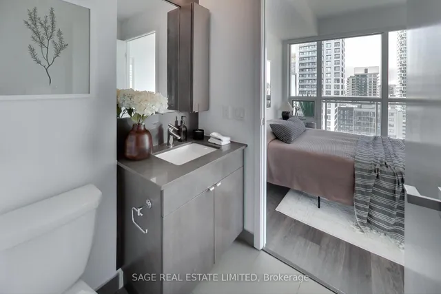 Additional image 20 of 89 Dunfield Ave Unit 2005