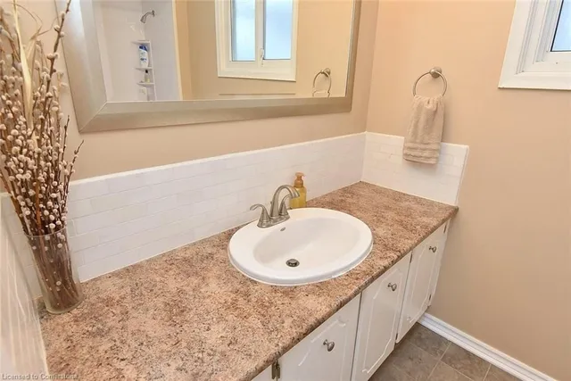 Additional image 34 of 227 East 8th St