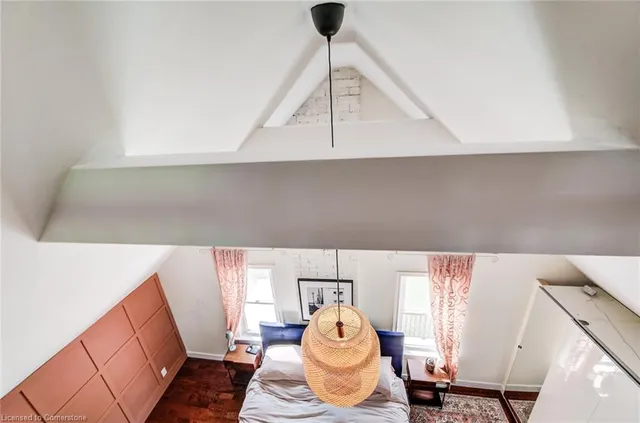 Additional image 20 of 377 Wellington St