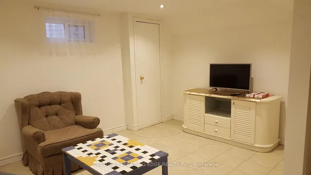 Additional image 29 of 64 Alexmuir Blvd