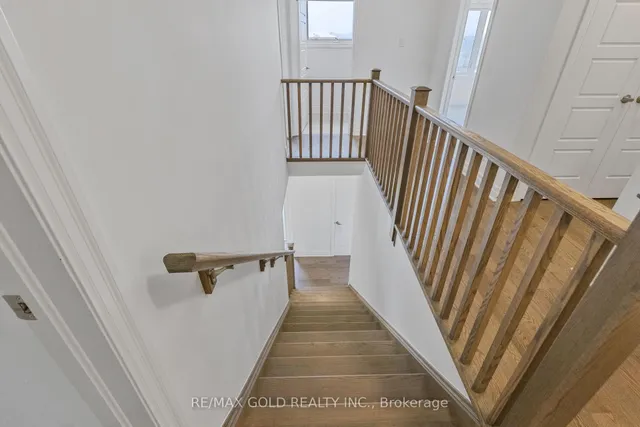 Additional image 31 of 165 Forestwalk St