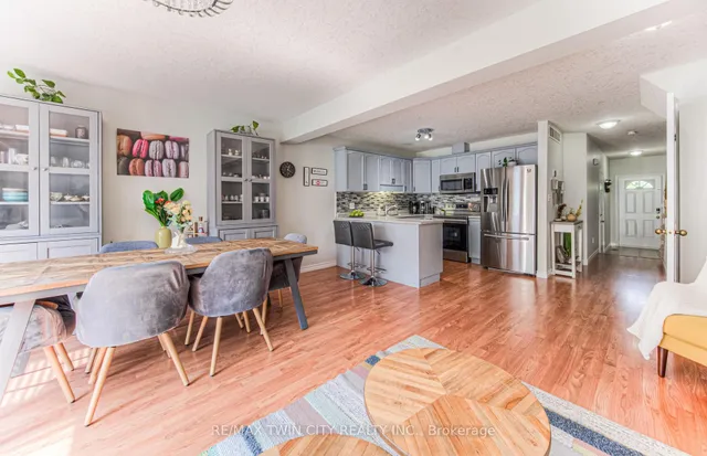 Additional image 15 of 972 Strasburg Rd Unit 4