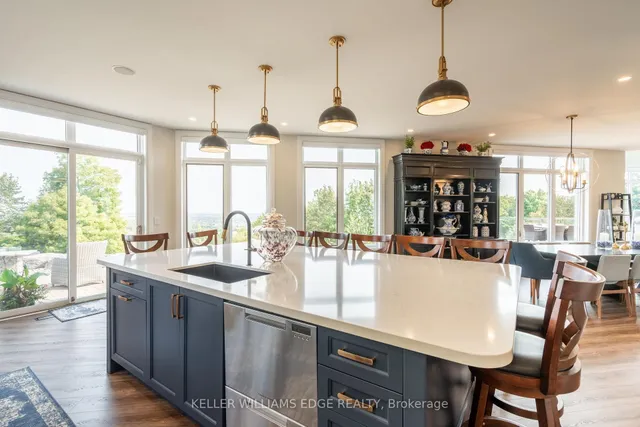 Additional image 20 of 5500 Steeles Ave