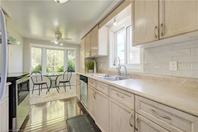 Additional image 8 of 155 Bankside Dr