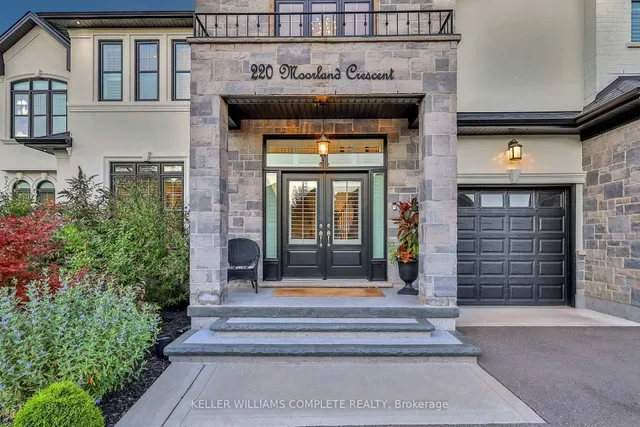 Additional image 4 of 220 MOORLAND Cres