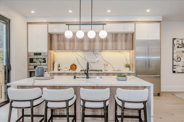 Additional image 10 of 78 South Kingsway