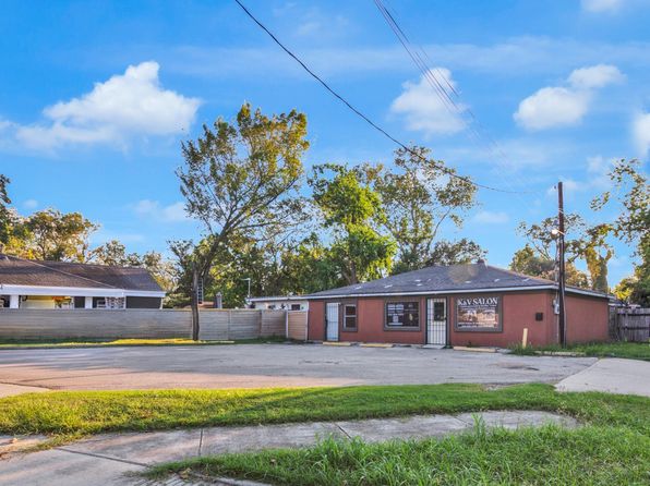 10041 Fulton St, Houston, TX 77076
