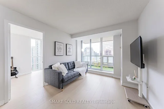 Additional image 11 of 1 Pemberton Ave Unit 1608