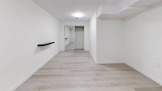 Additional image 37 of 1335 guelph line Rd Unit 10