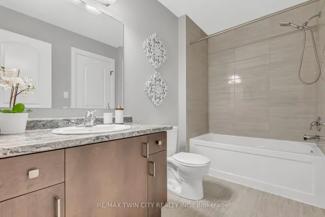 Additional image 28 of 577 Bridgemill Cres