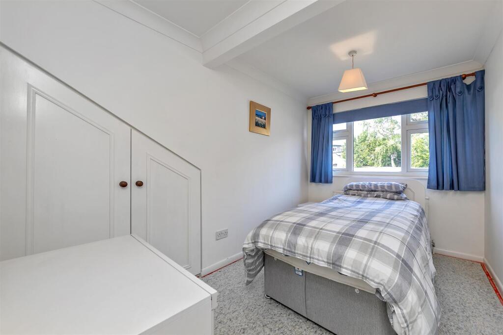 Additional image 12 of Francis Avenue, New Greens, St. Albans