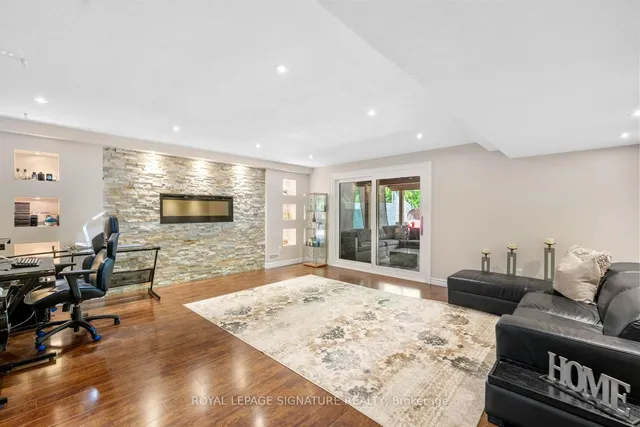 Additional image 33 of 704 Robert Ferrie Dr