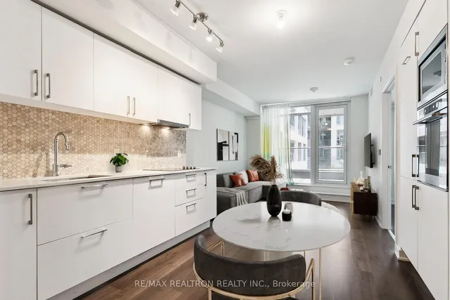 Additional image 5 of 576 Front St Unit 318E