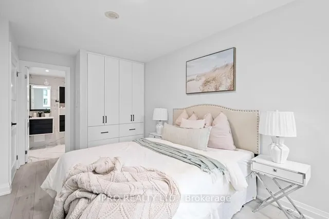 Additional image 29 of 19 Grand Trunk Cres Unit 506