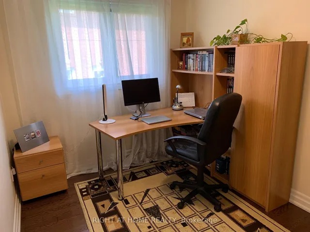 Additional image 11 of 66 Dewlane Dr