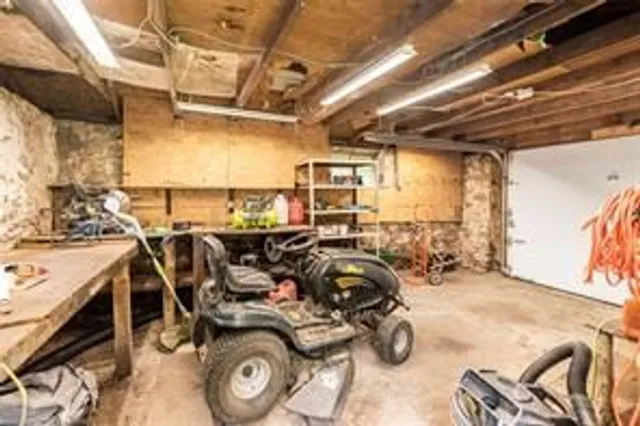 Additional image 34 of 1548 Brock Rd