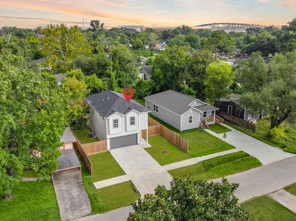 214 Owens St, Houston, TX 77029