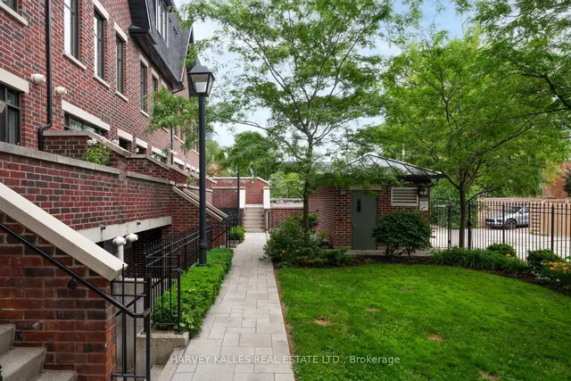 Additional image 36 of 140 Broadview Ave Unit 45