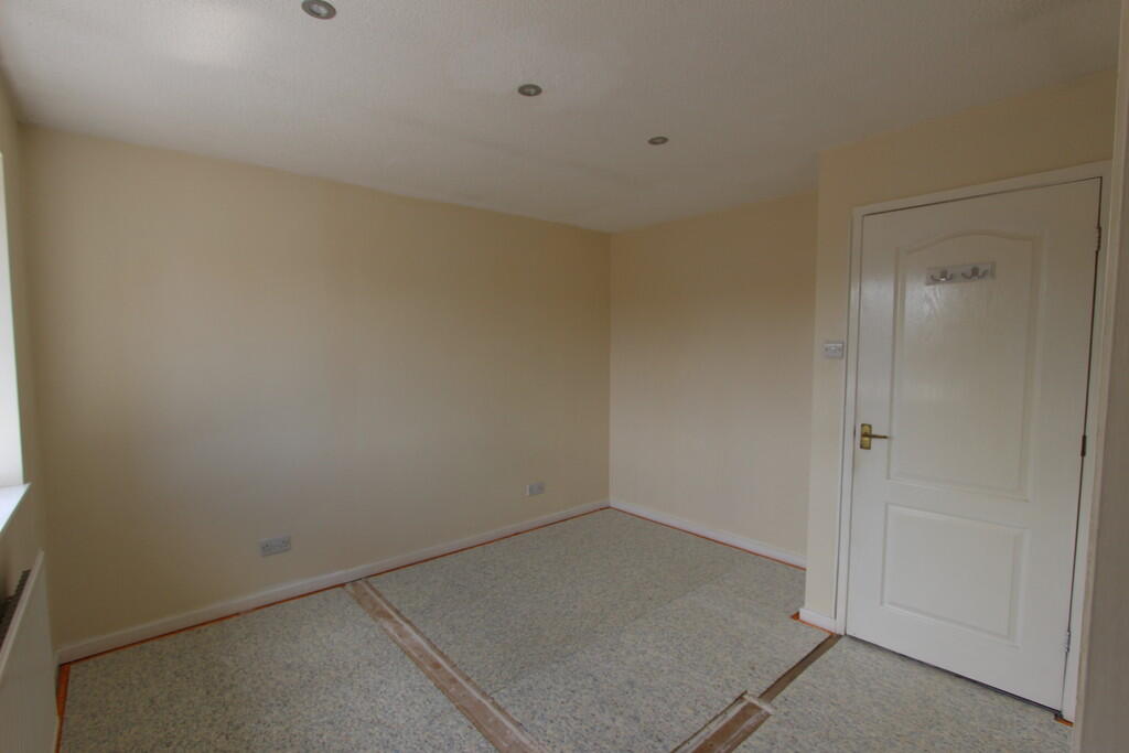 Additional image 5 of Dawley Crescent