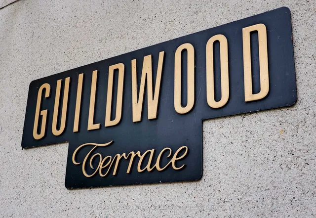 Additional image 4 of 3231 Eglinton Ave Unit 506